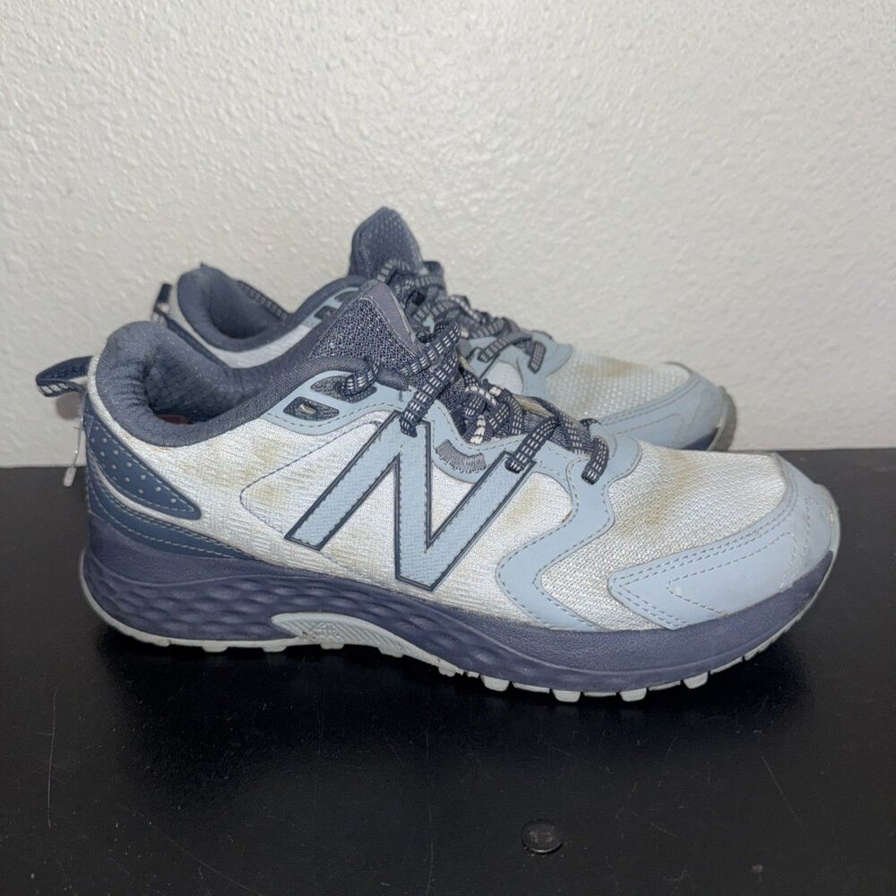 New Balance 410v7 Trail Running Shoes Light Blue Navy WT410HT7 Womens 9.5
